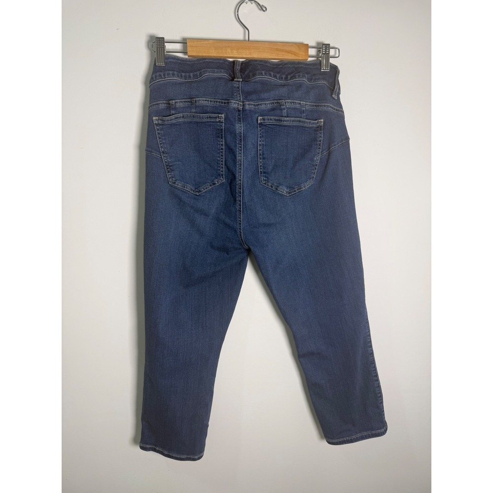 Torrid Bombshell Skinny Crop Jeans Womens 12 Medium Wash Premium Stretch Denim - Picture 2 of 9